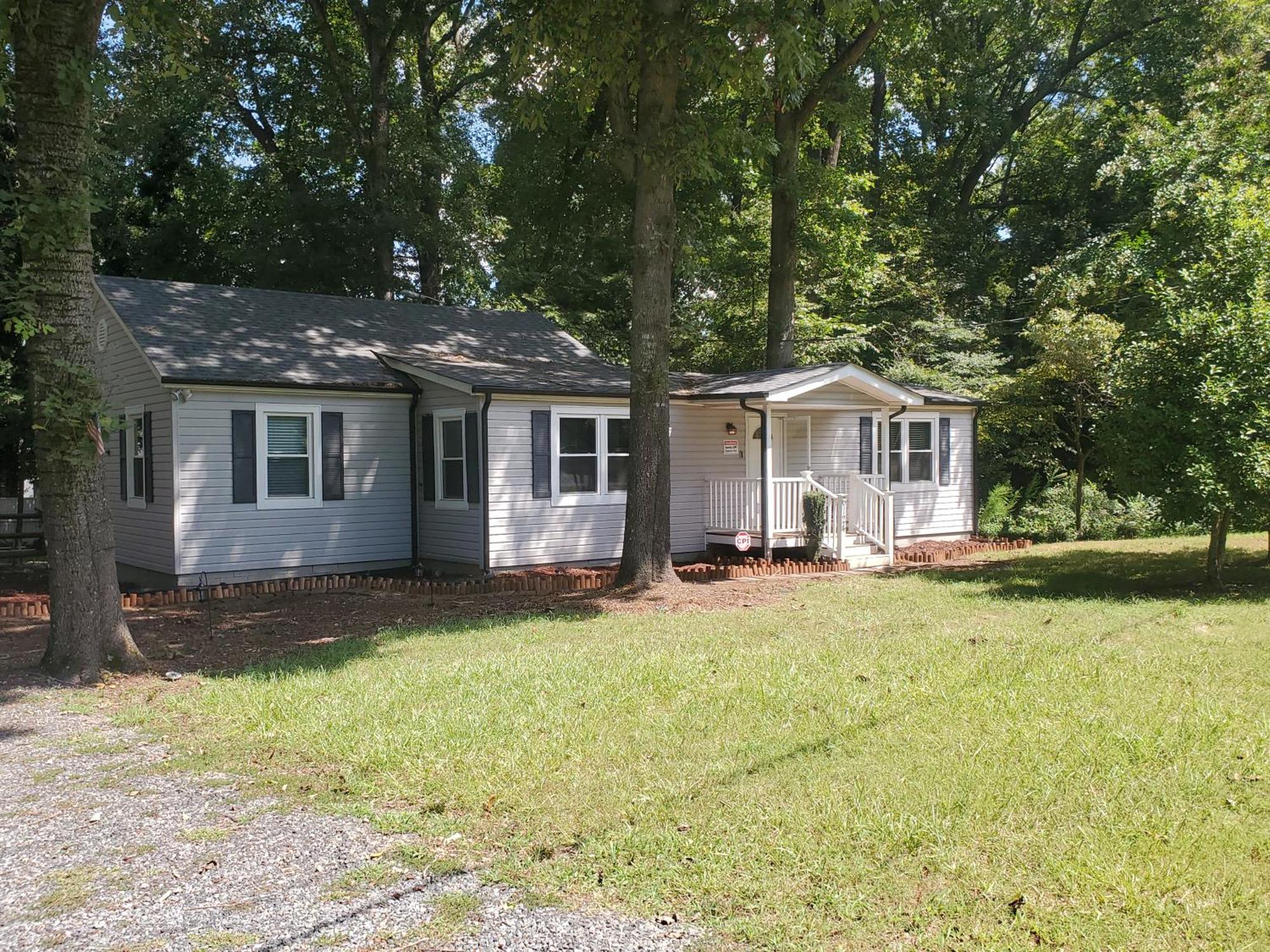 Private Single Level Standalone House Large Lot - 3 Bedrooms Charlotte Exterior foto