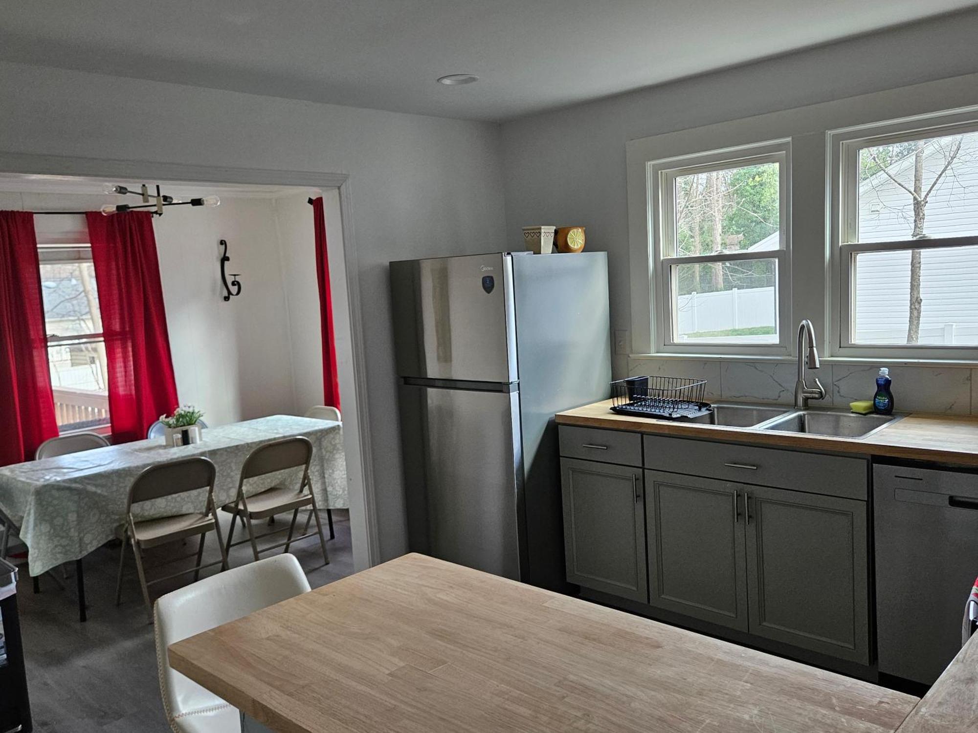 Private Single Level Standalone House Large Lot - 3 Bedrooms Charlotte Exterior foto